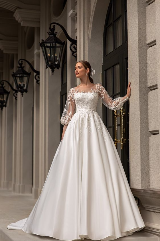 Fairytale Wedding Dress - Ball gown wedding dress Lace wedding dress Ivory wedding dress