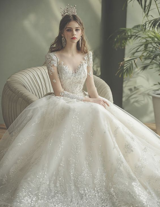 Fairytale Wedding Dress   Soon To Be Iconic Wedding Dresses To Bring Out Your Inner