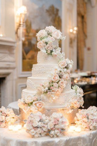Wedding Cakes With Elegant Wedding with Regal Décor at Oheka Castle in New York