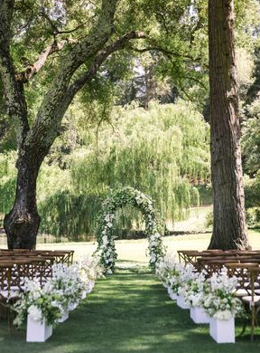 Wedding Decor Style With We Think Outdoor Weddings Are Worth The Extra Work