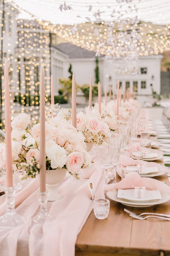Table Decoration With 25 Inspiring  Ideas For A Romantic Blush