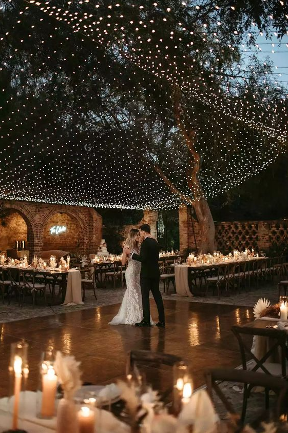 Aesthetic Wedding Venues A Dreamy, Twinkle Light-Filled Wedding at Hummingbird Nest Ranch
