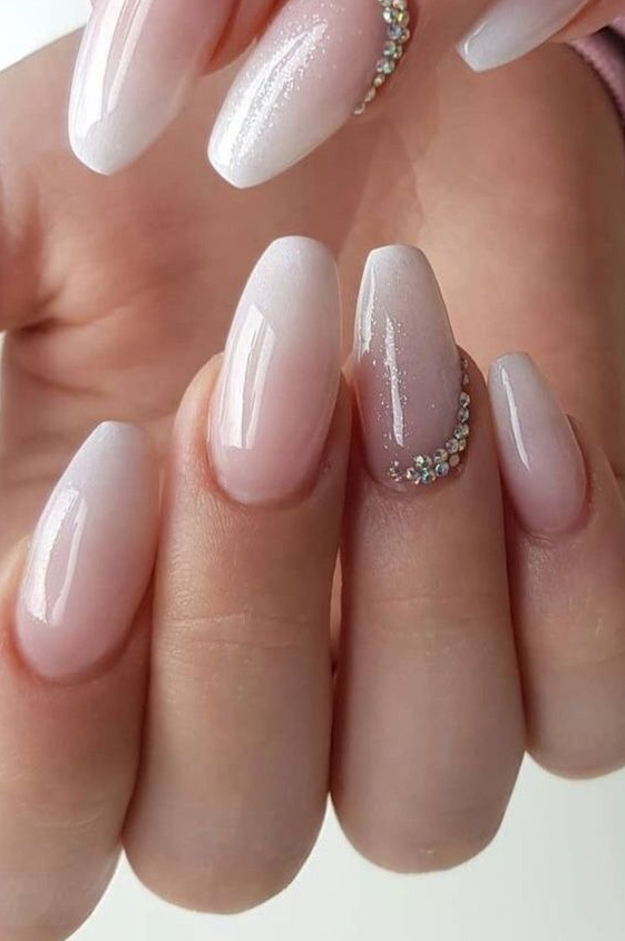 Wedding Nails For Bride Classy Amazing Wedding Nails to Get for Your Wedding Day