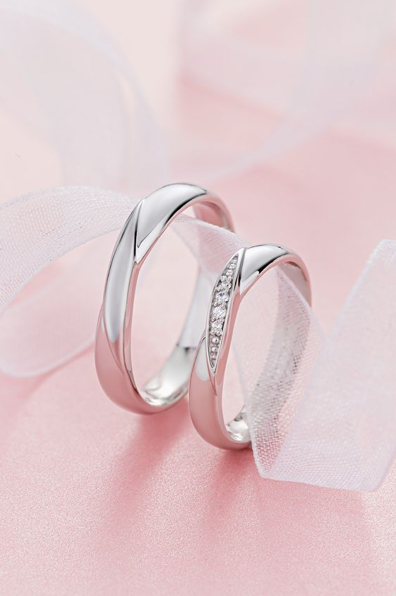 Wedding Rings Sets His And Hers - White gold wedding rings with diamonds is her ring